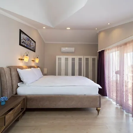 Comfortable Apartment Close To The Beach In Konyaalti *